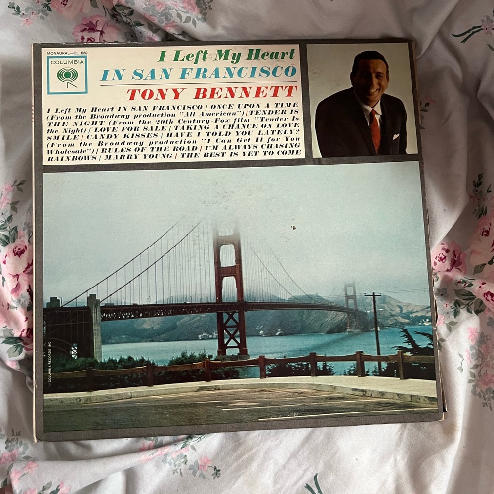 Tony Bennett "I Left My Heart in San Francisco" Vinyl LP - Red & Blue Artwork